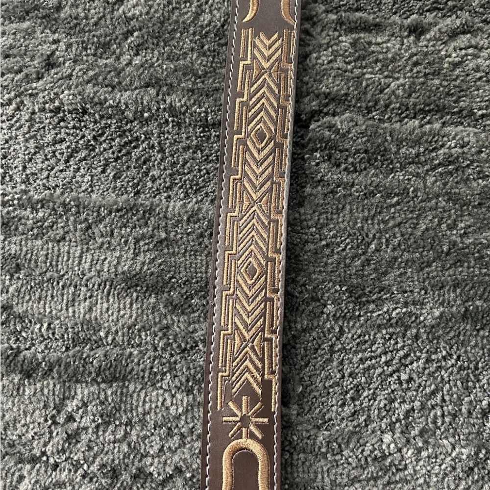Mexican Made Leather Belt With Matching Buckle Size 40 - Picture 6 of 10